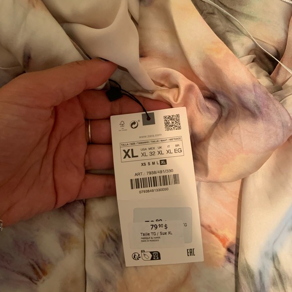 ZARA DRESS - Picture 2 of 3